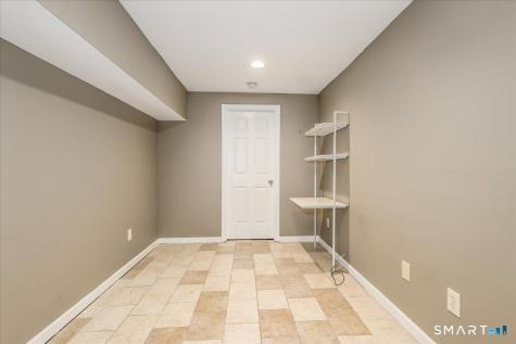 52 Twin Oaks New Milford CT 06776