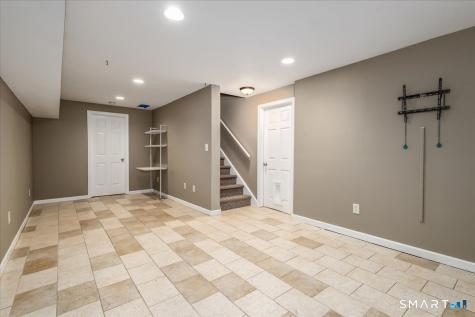52 Twin Oaks New Milford CT 06776