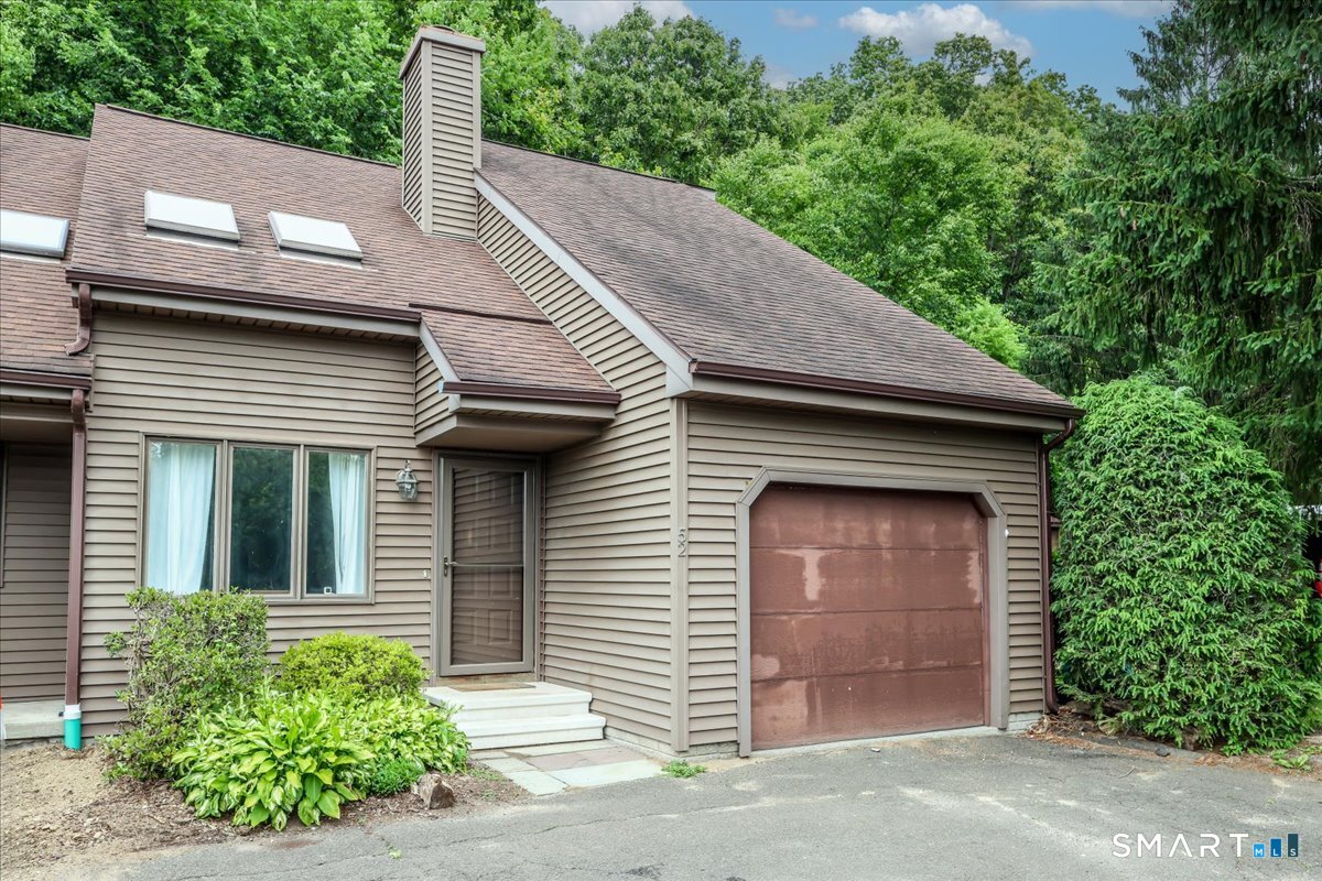 52 Twin Oaks New Milford CT 06776