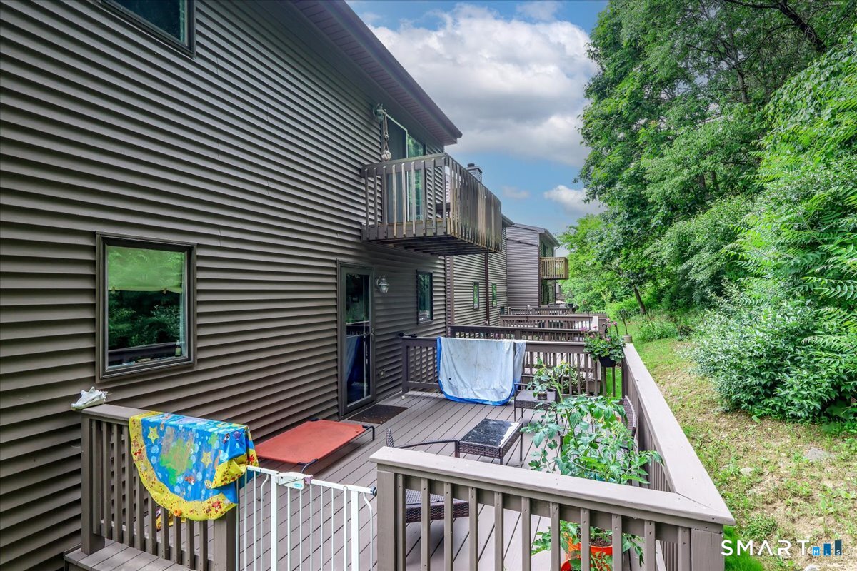 52 Twin Oaks New Milford CT 06776