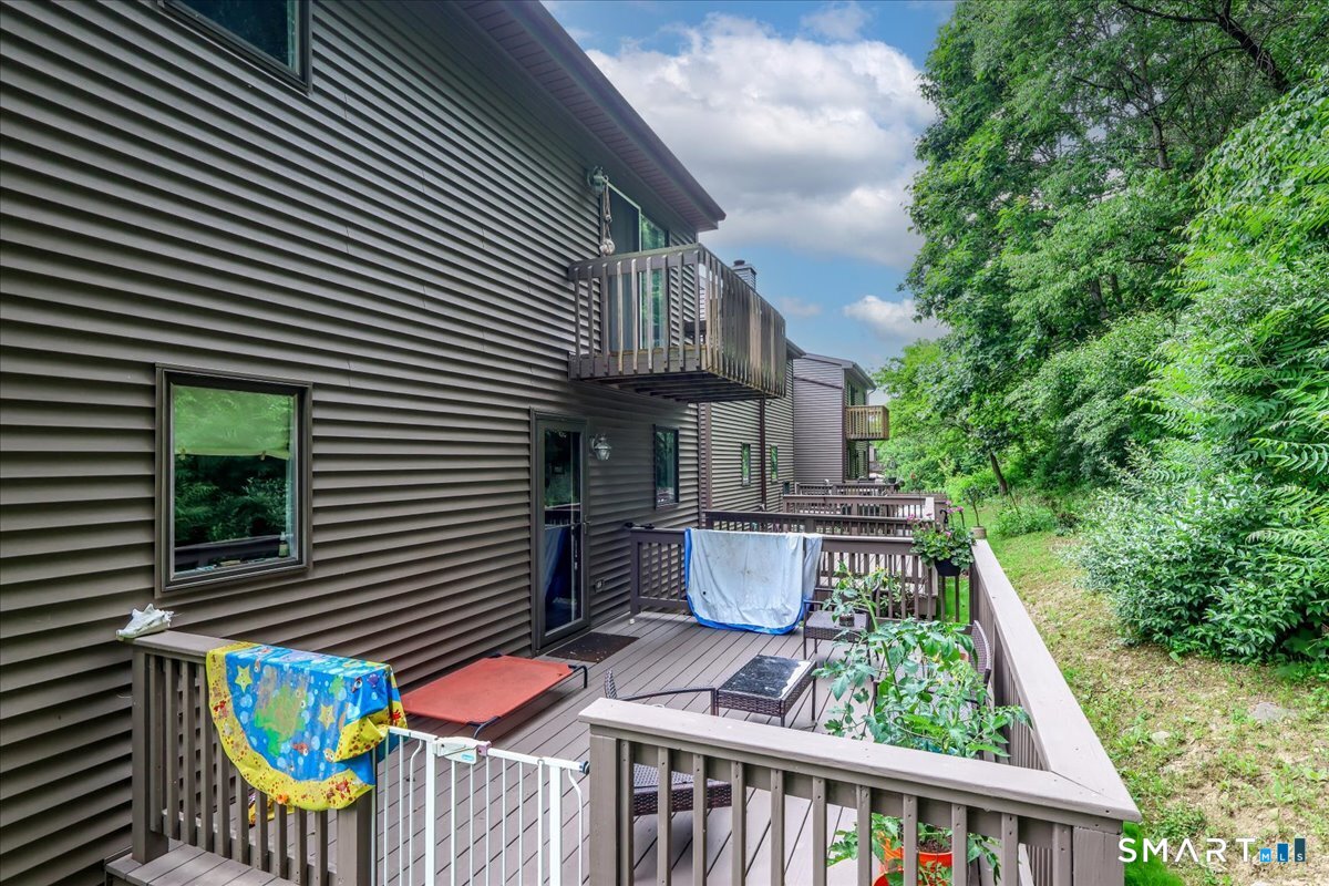 52 Twin Oaks New Milford CT 06776