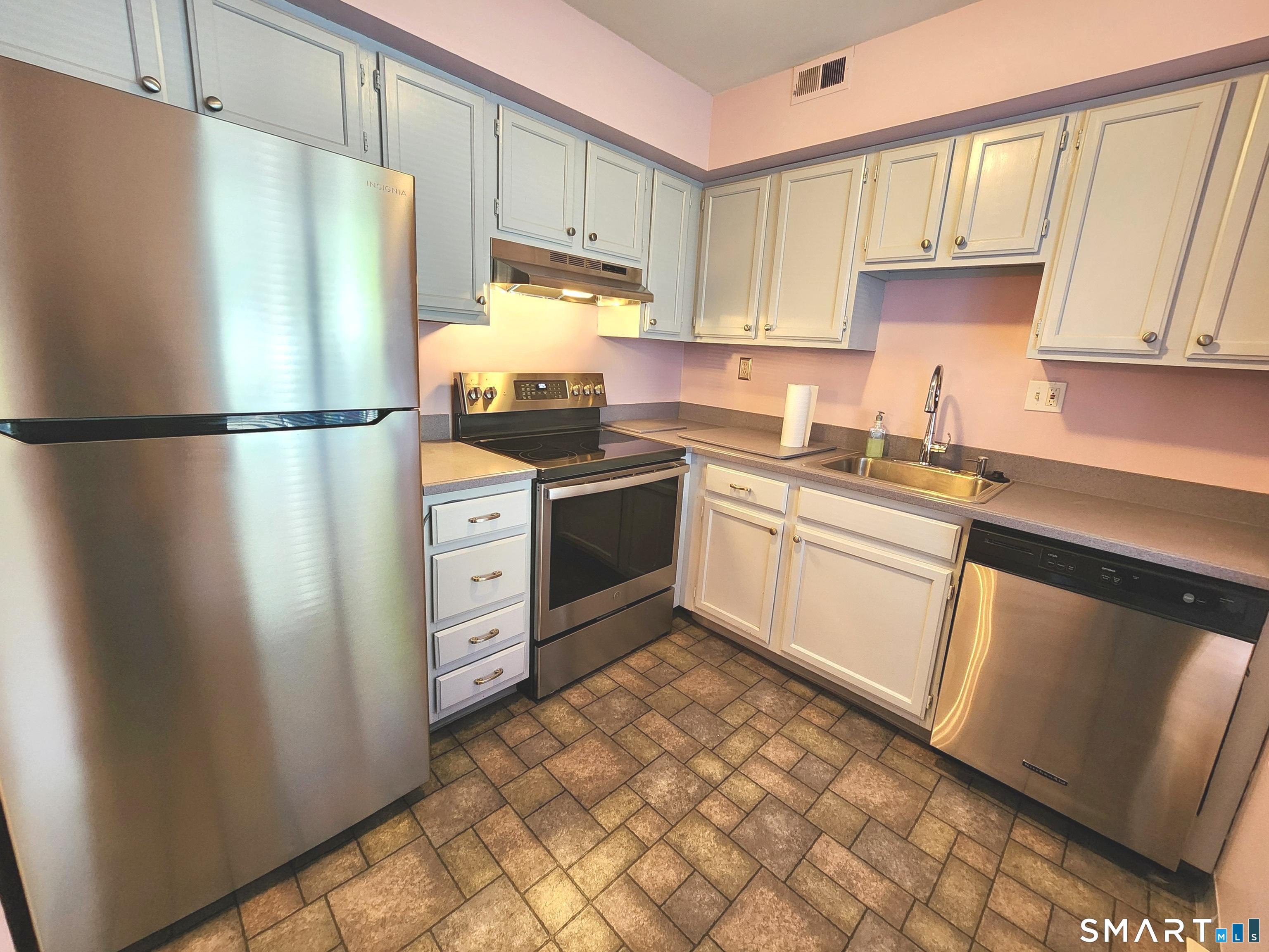 149 Candlewood Drive South Windsor CT 06074
