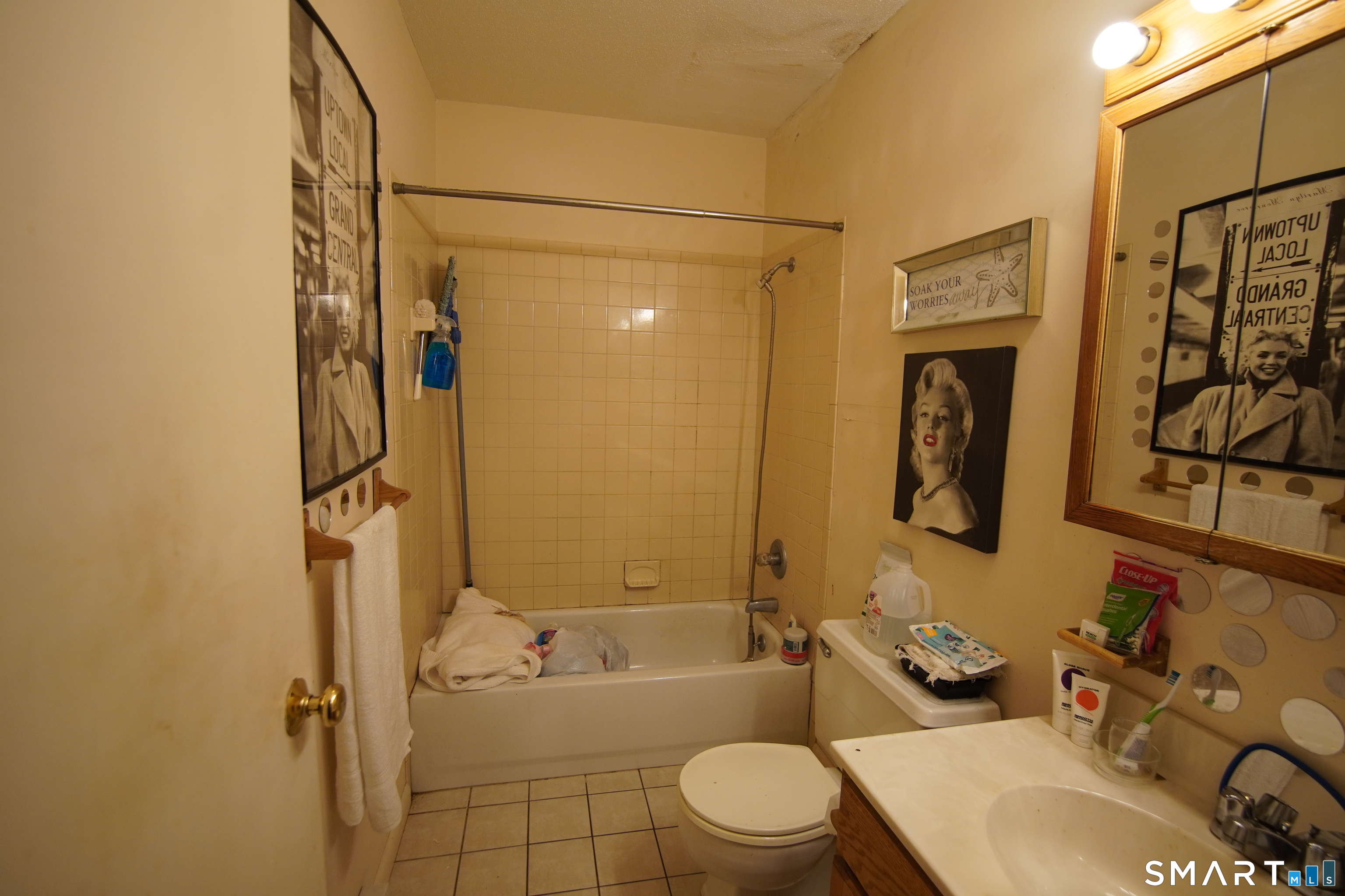79 Claudia Drive West Haven CT 06516