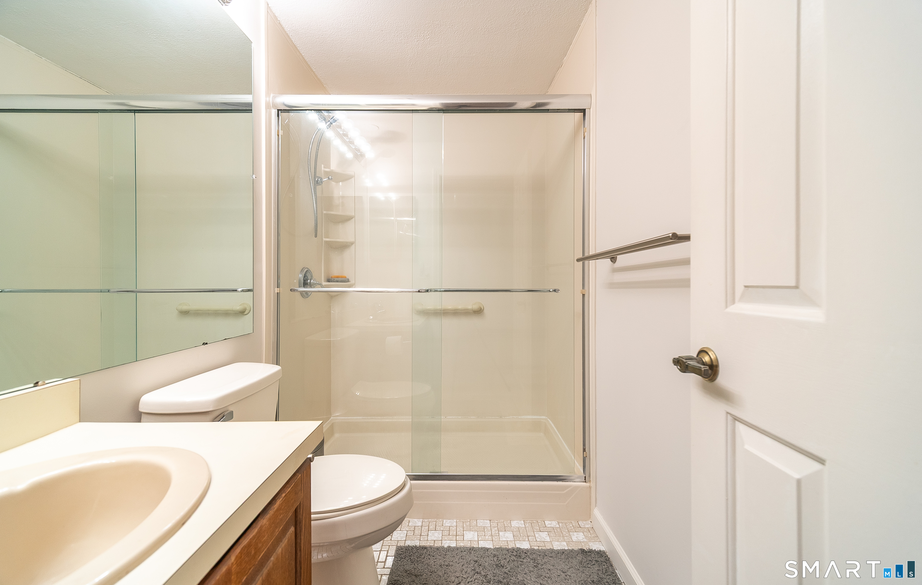 105 Sunrise Circle Windsor CT 06095