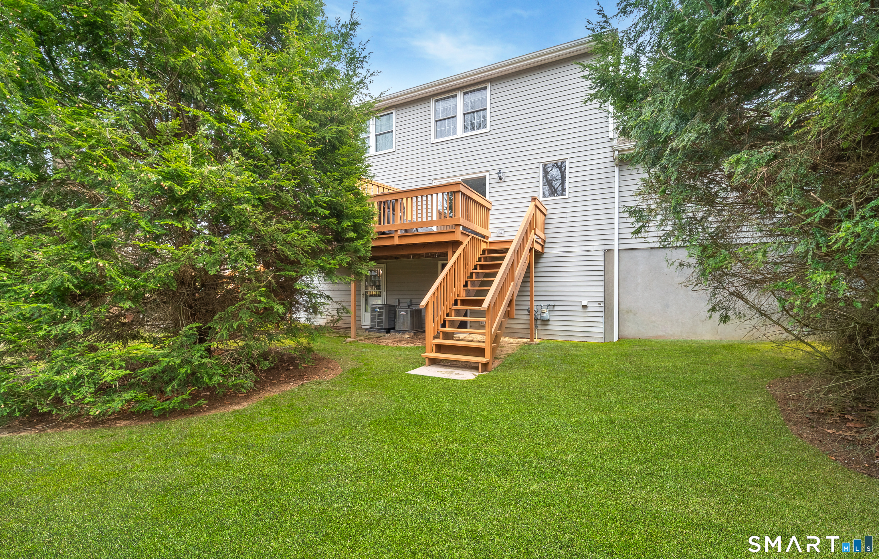105 Sunrise Circle Windsor CT 06095
