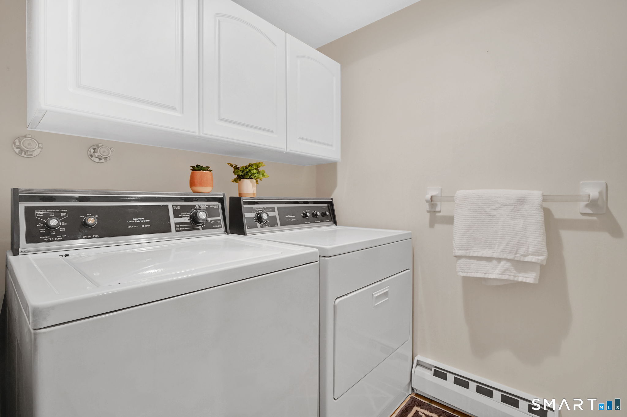 23 Hart Place Plainville CT 06062
