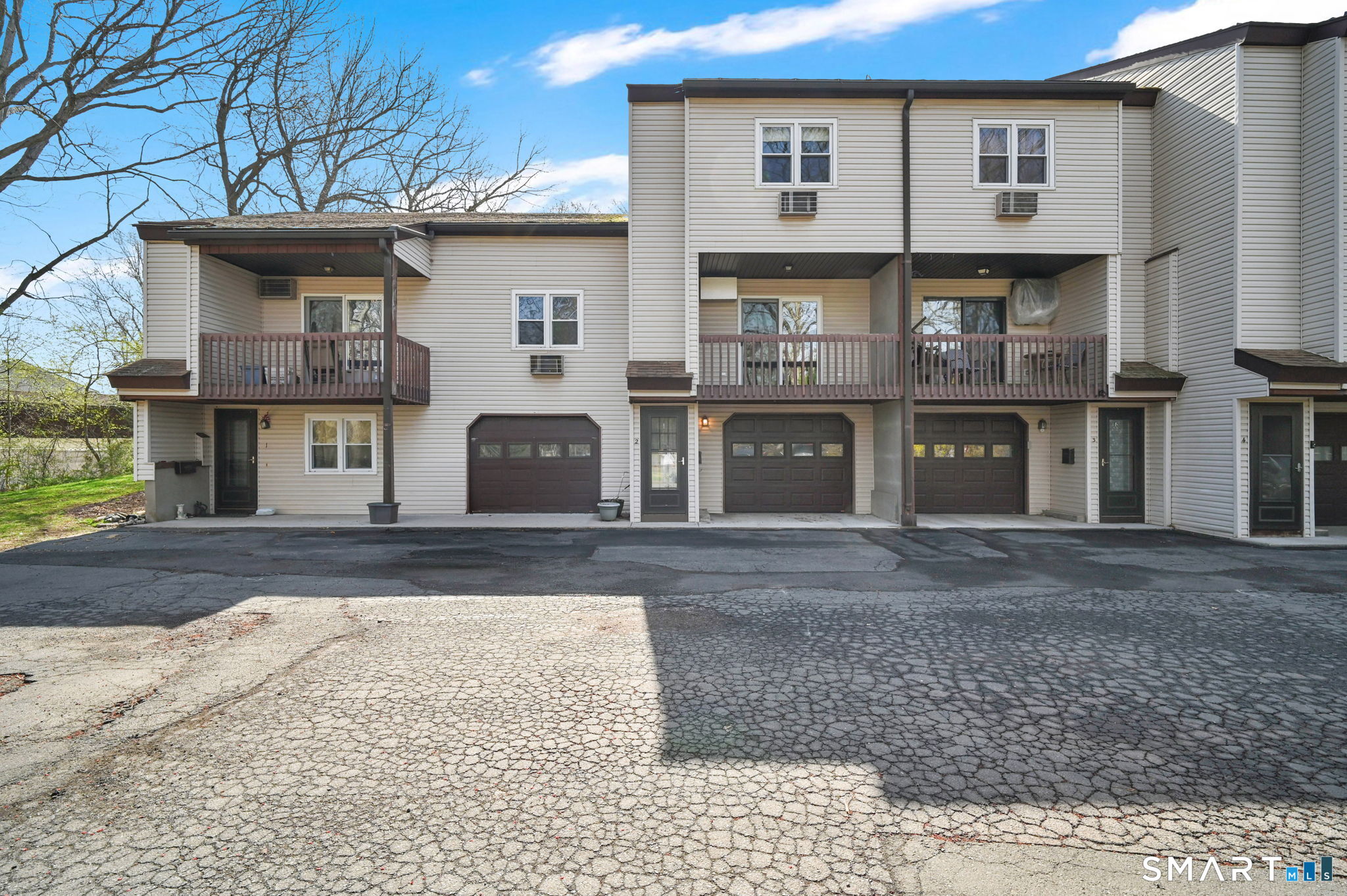23 Hart Place Plainville CT 06062