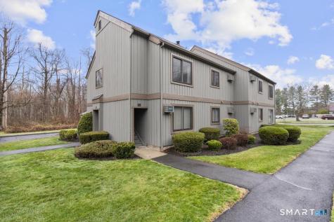 6 Walnut Lane Brookfield CT 06804