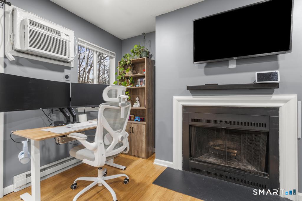 6 Walnut Lane Brookfield CT 06804