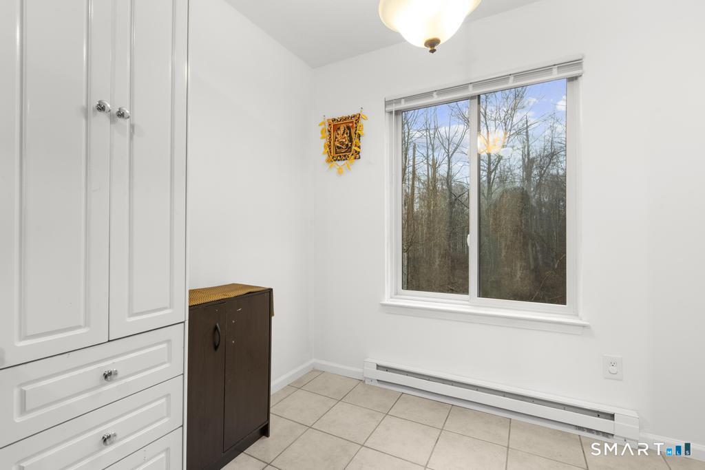 6 Walnut Lane Brookfield CT 06804