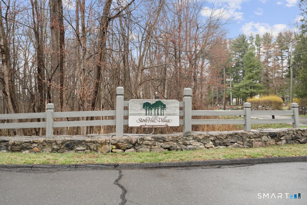 6 Walnut Lane Brookfield CT 06804
