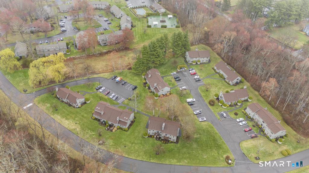 6 Walnut Lane Brookfield CT 06804