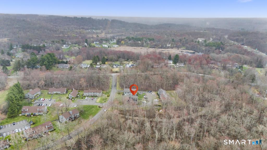 6 Walnut Lane Brookfield CT 06804