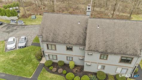 6 Walnut Lane Brookfield CT 06804