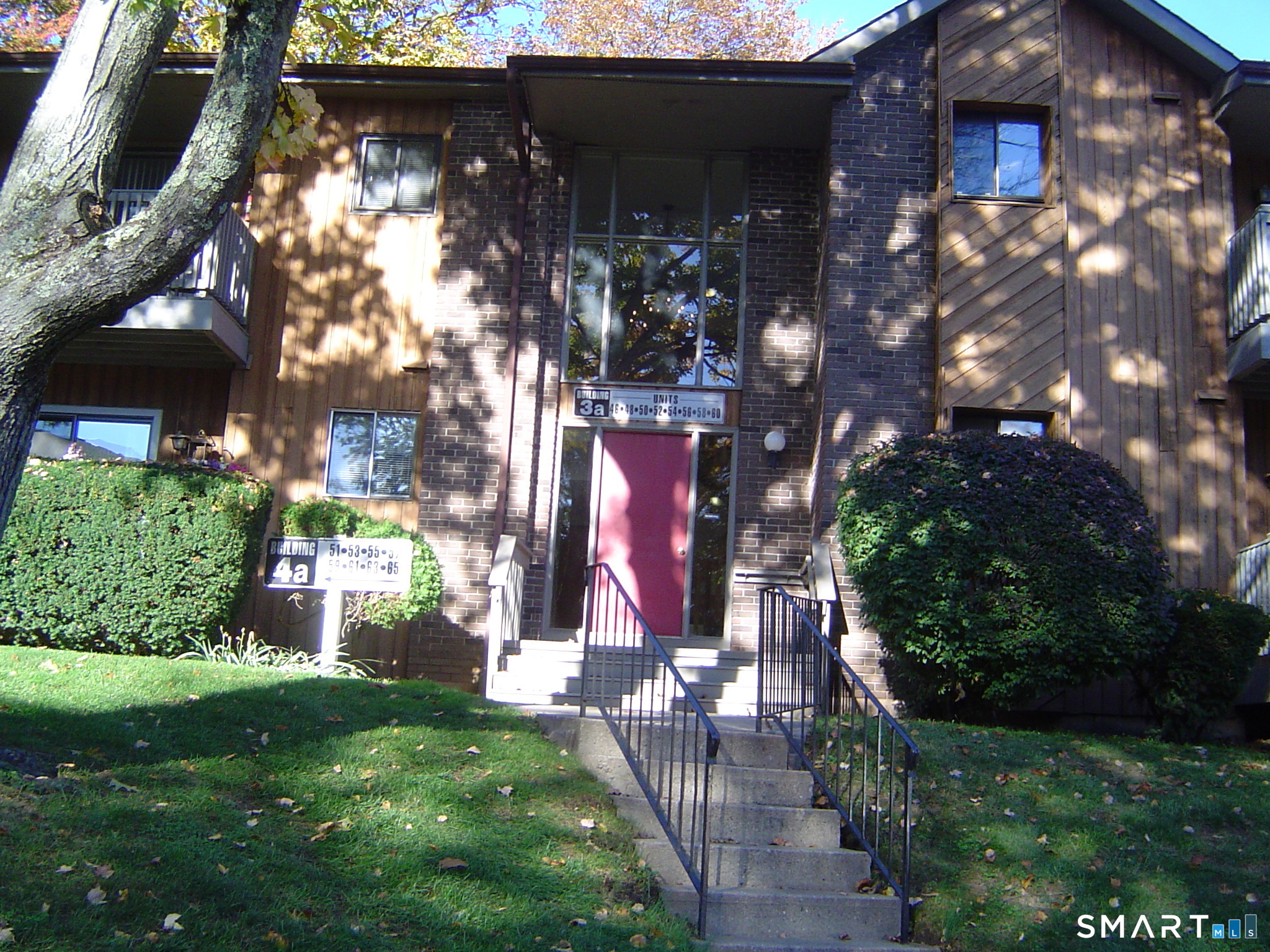 Bridgeport CT, 52 Riverview Drive, Unit 52