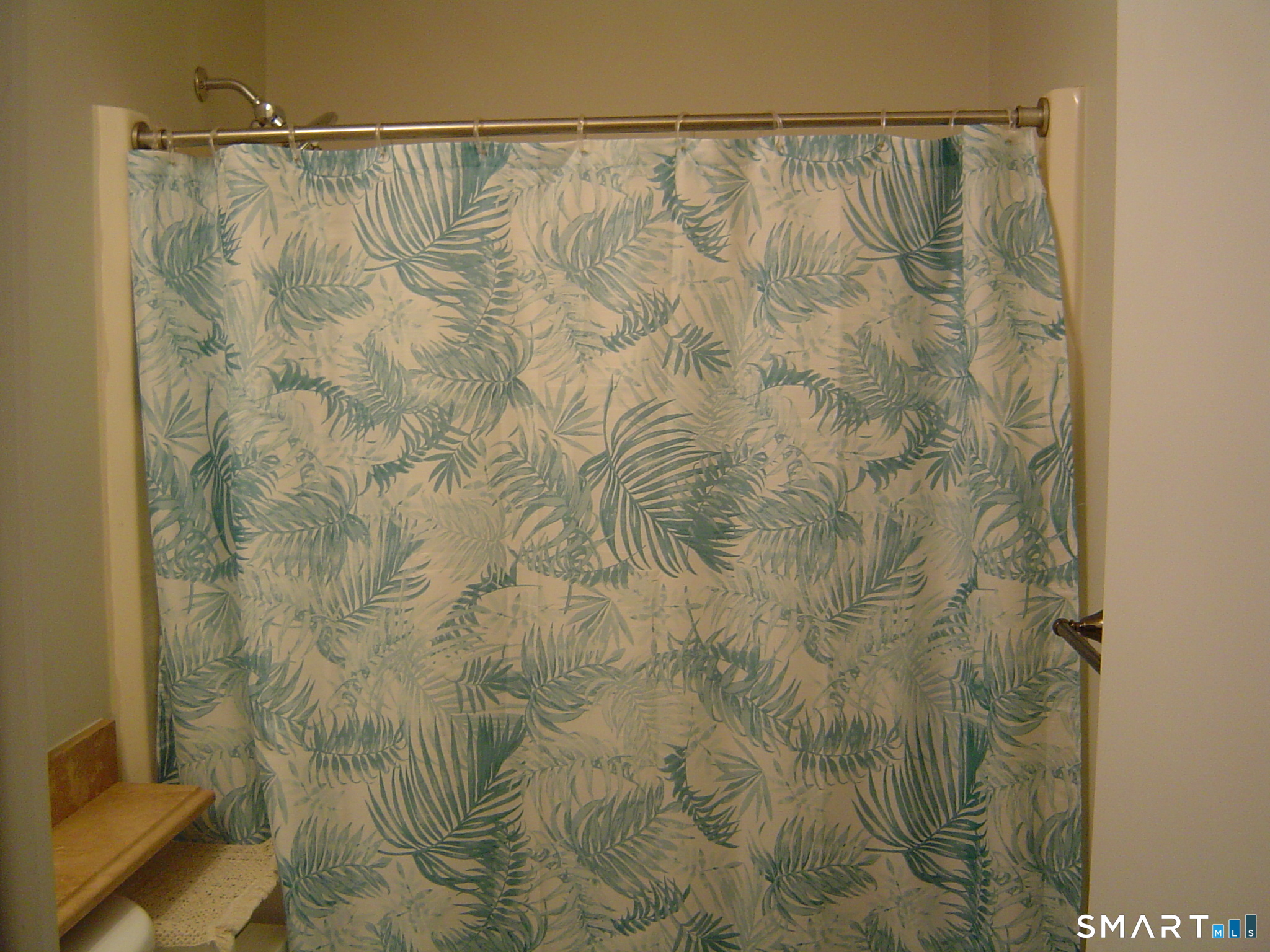 52 Riverview Drive Bridgeport CT 06606