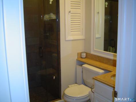 52 Riverview Drive Bridgeport CT 06606