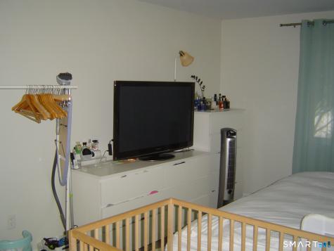 52 Riverview Drive Bridgeport CT 06606