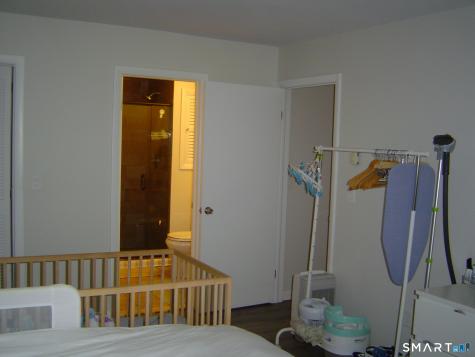 52 Riverview Drive Bridgeport CT 06606