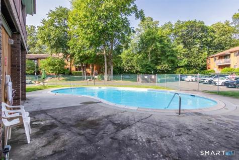 52 Riverview Drive Bridgeport CT 06606