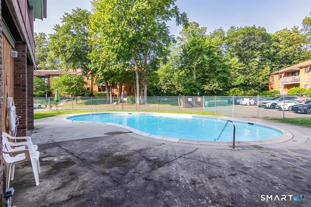 52 Riverview Drive Bridgeport CT 06606