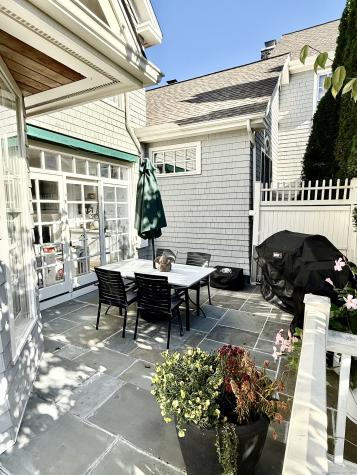 33 Old Field Hill Road Southbury CT 06488