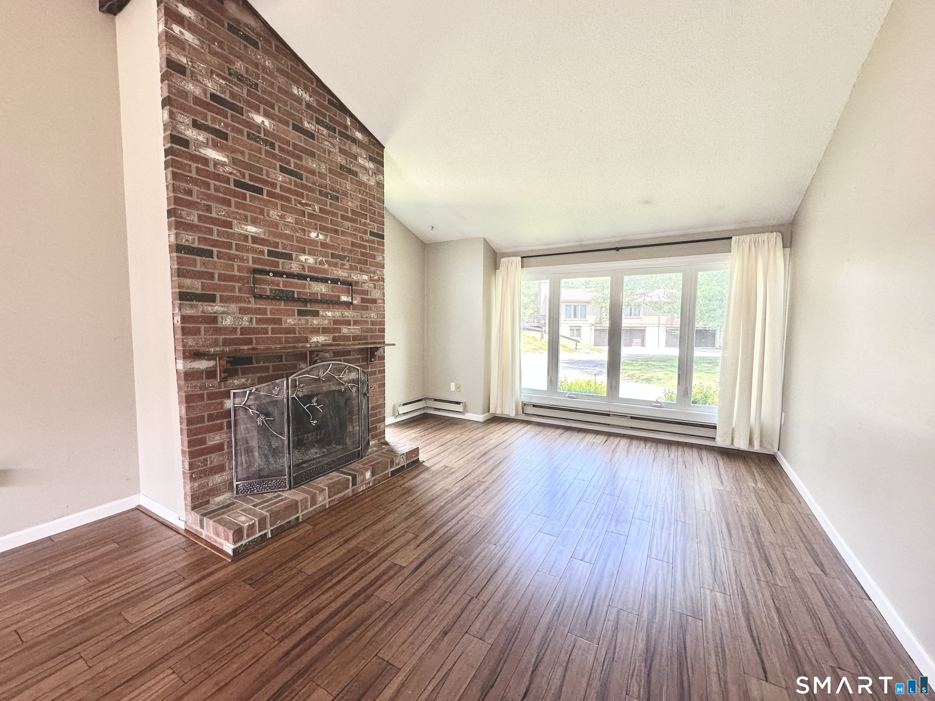 33 Pilgrim Harbor Wallingford CT 06492