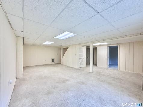33 Pilgrim Harbor Wallingford CT 06492