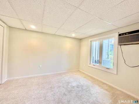 33 Pilgrim Harbor Wallingford CT 06492