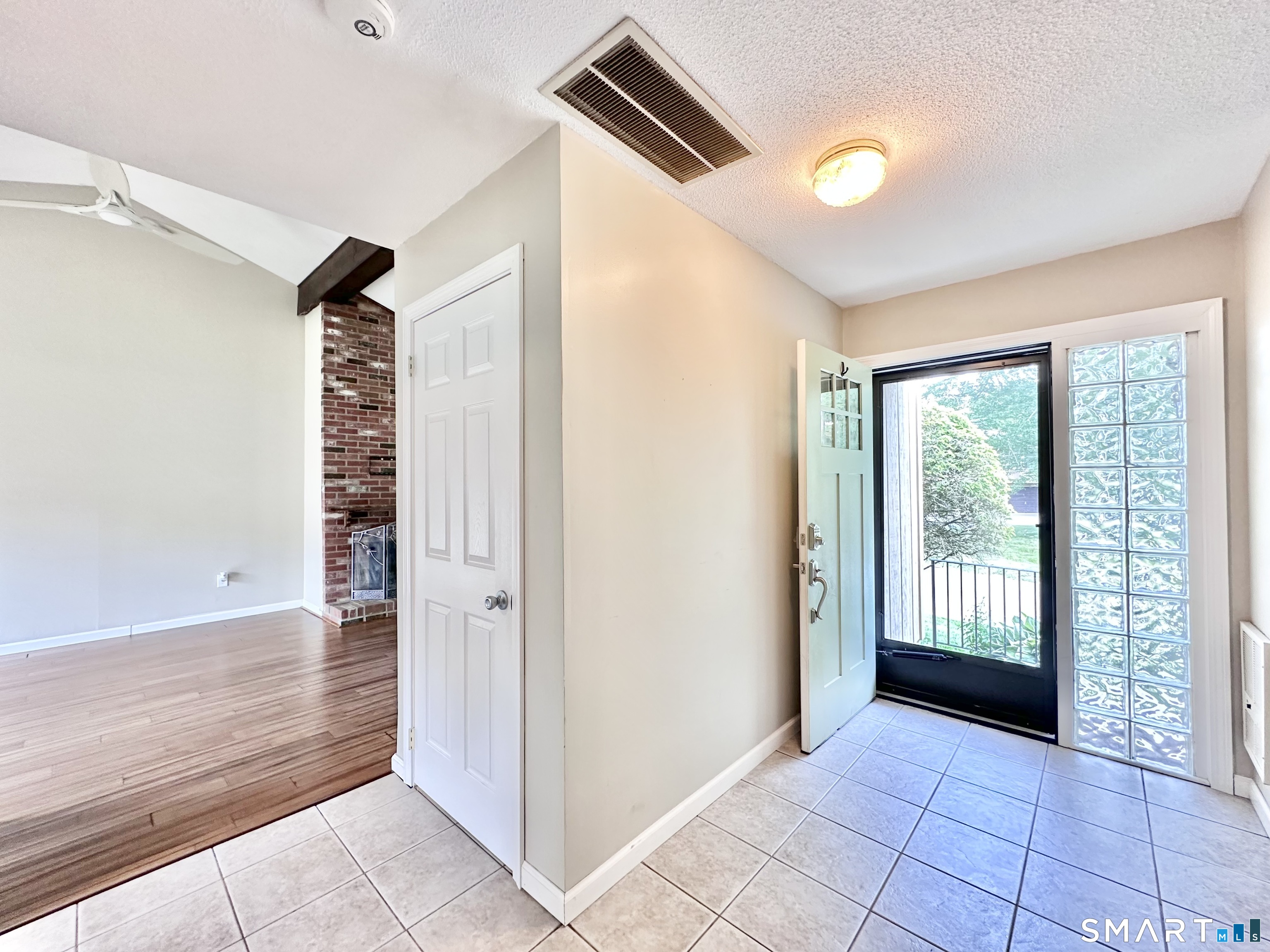 33 Pilgrim Harbor Wallingford CT 06492