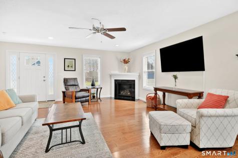 50 Chapman Chase Windsor Locks CT 06096
