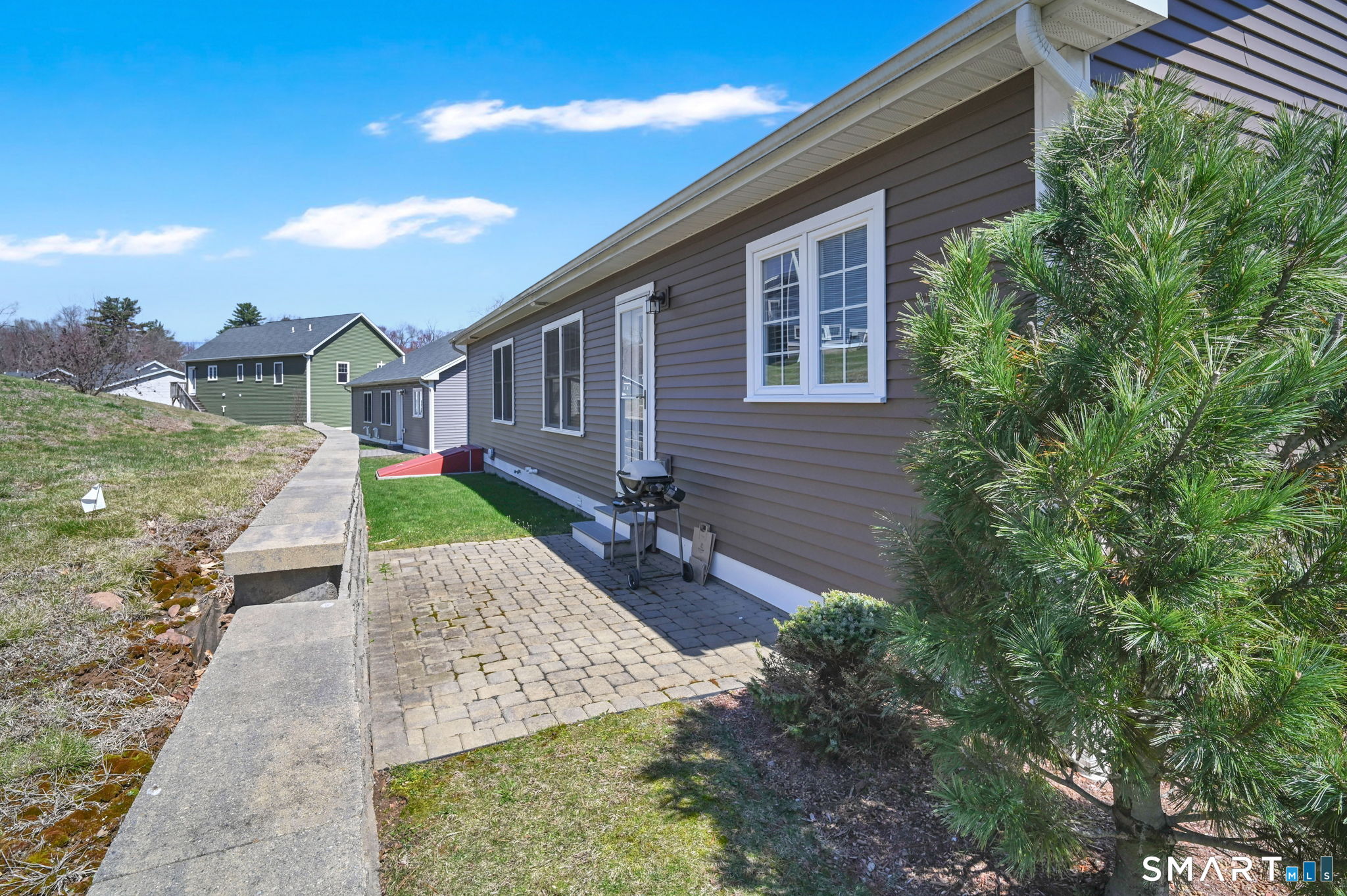 50 Chapman Chase Windsor Locks CT 06096