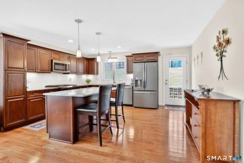 50 Chapman Chase Windsor Locks CT 06096