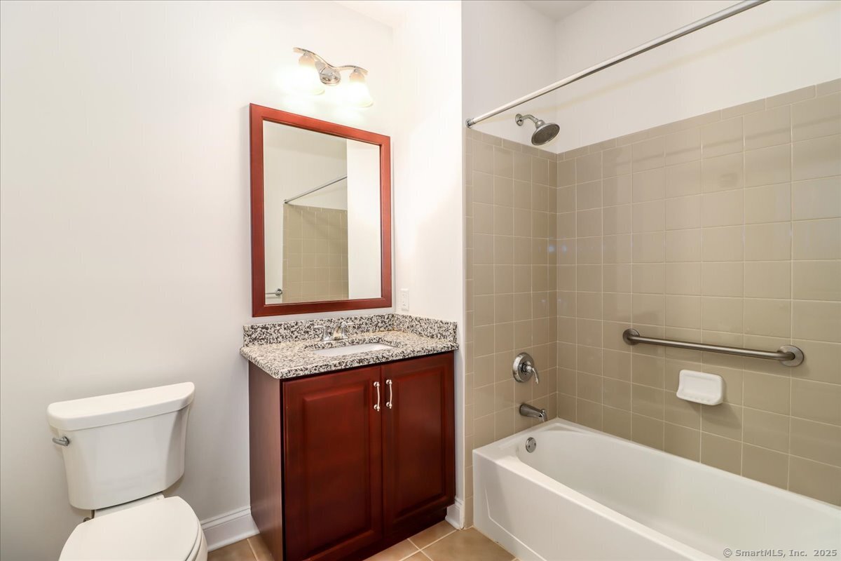 603 Brookside Court Newtown CT 06470