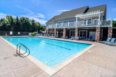603 Brookside Court Newtown CT 06470