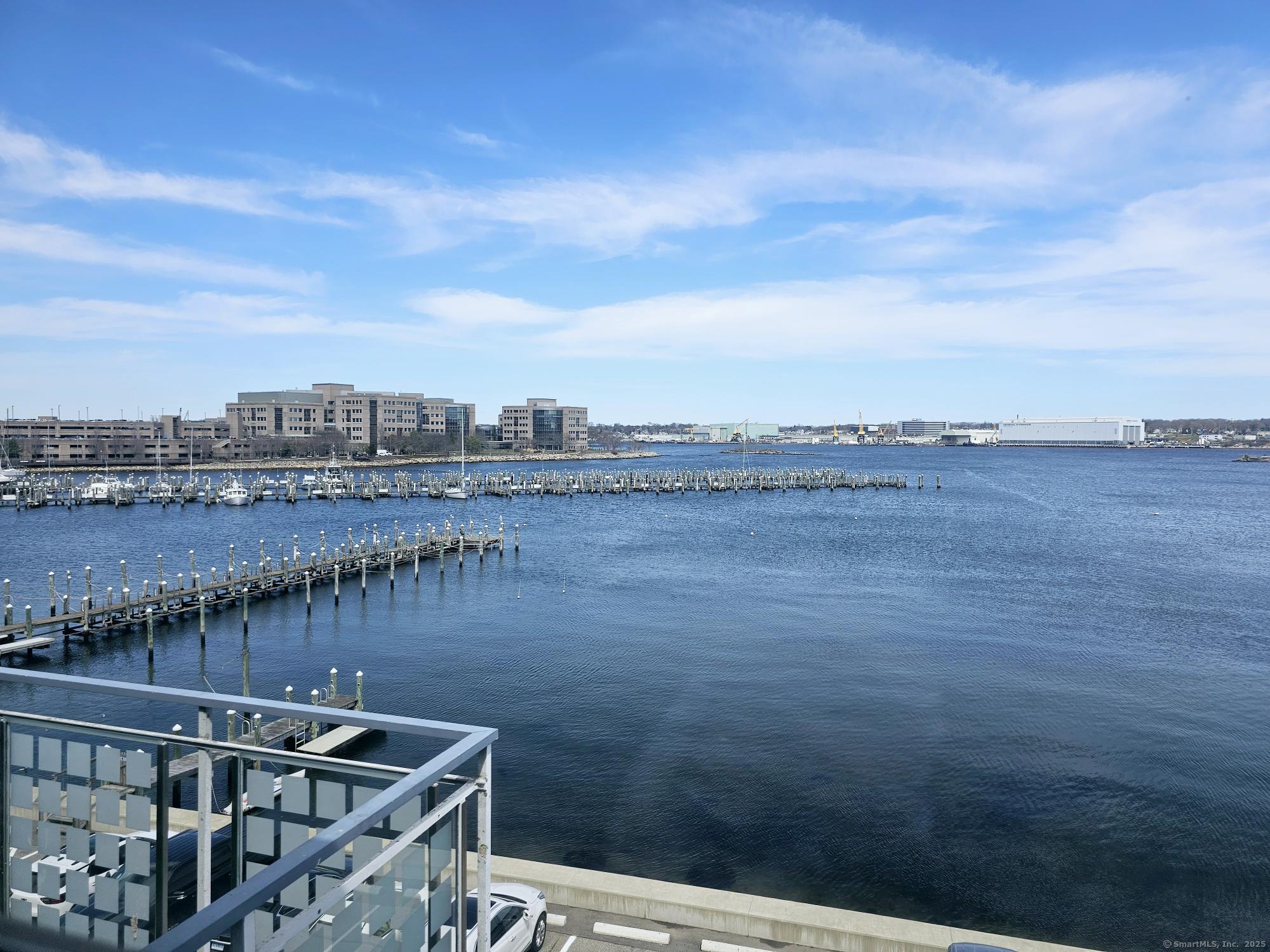 184 Pequot Avenue New London CT 06320