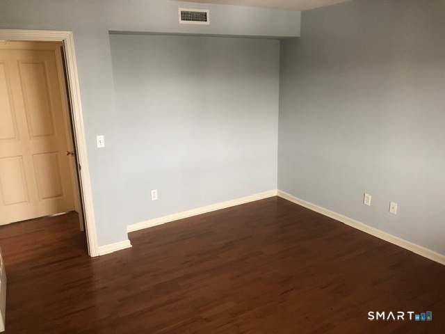 3250 Fairfield Avenue Bridgeport CT 06605