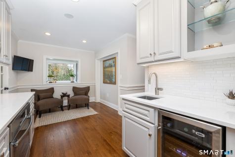 7 Brenthaven Avon CT 06001