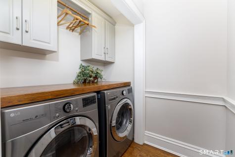 7 Brenthaven Avon CT 06001
