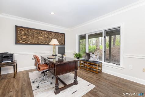 7 Brenthaven Avon CT 06001