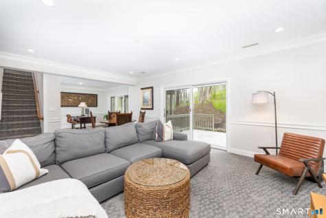 7 Brenthaven Avon CT 06001