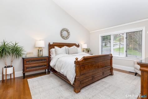 7 Brenthaven Avon CT 06001
