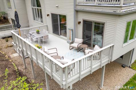7 Brenthaven Avon CT 06001