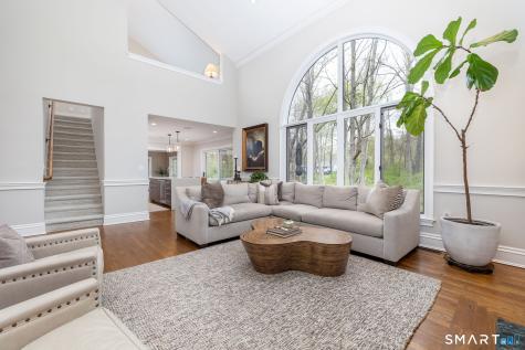 7 Brenthaven Avon CT 06001