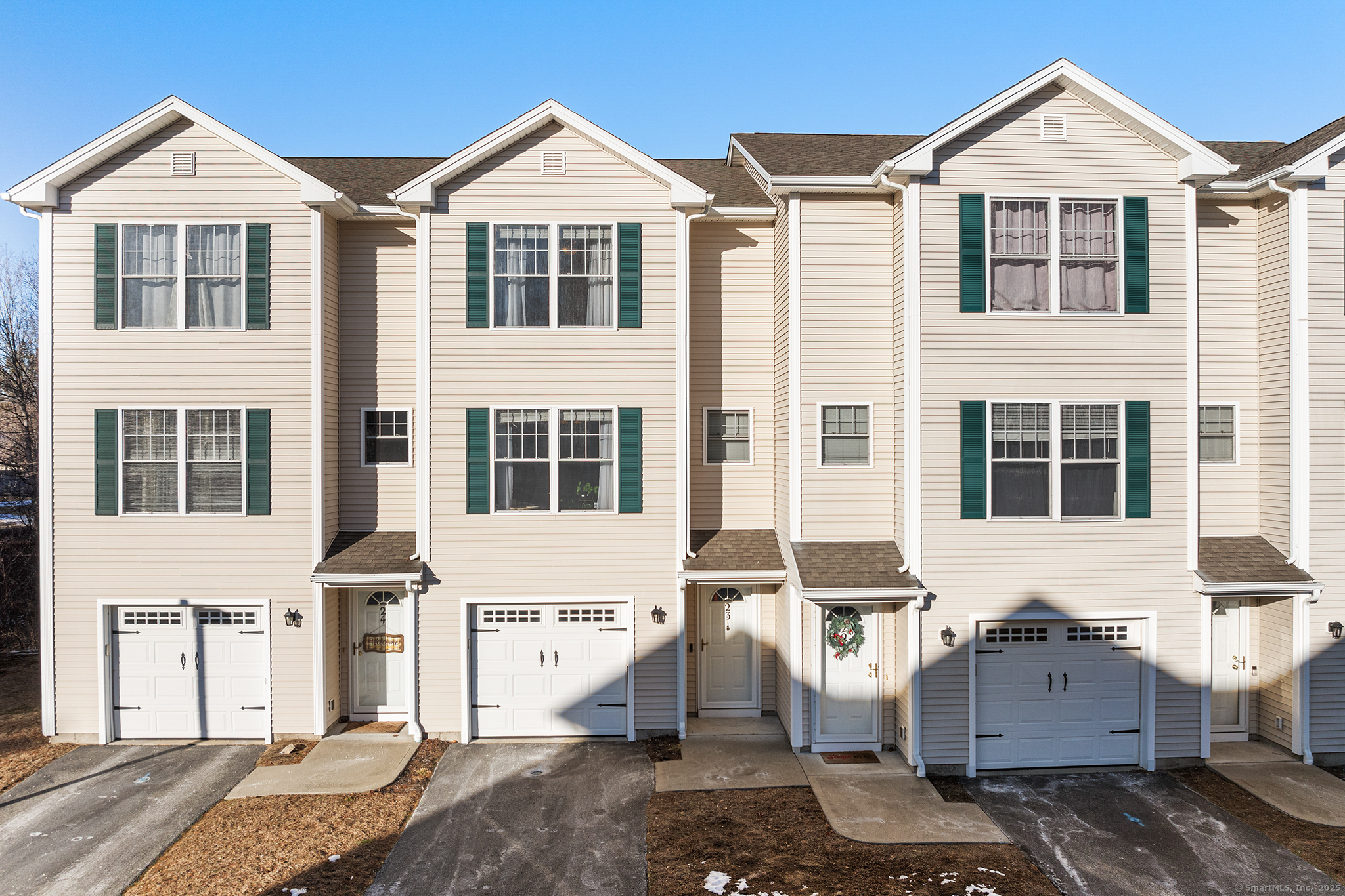 86 Otrobando Avenue Norwich CT 06360