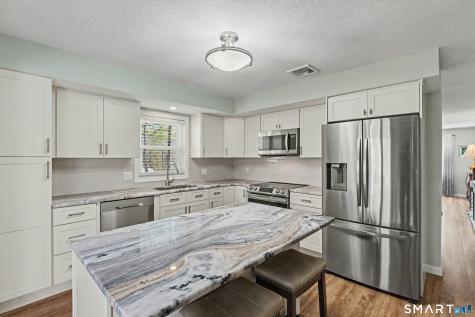 2415 Shepard Avenue Hamden CT 06518