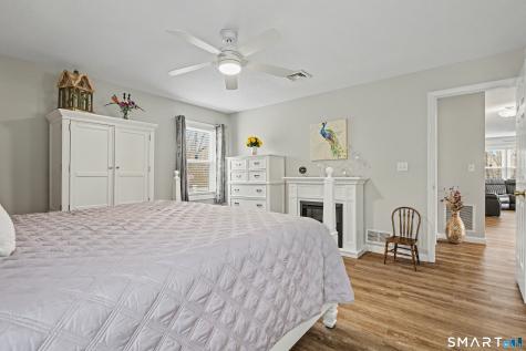 2415 Shepard Avenue Hamden CT 06518