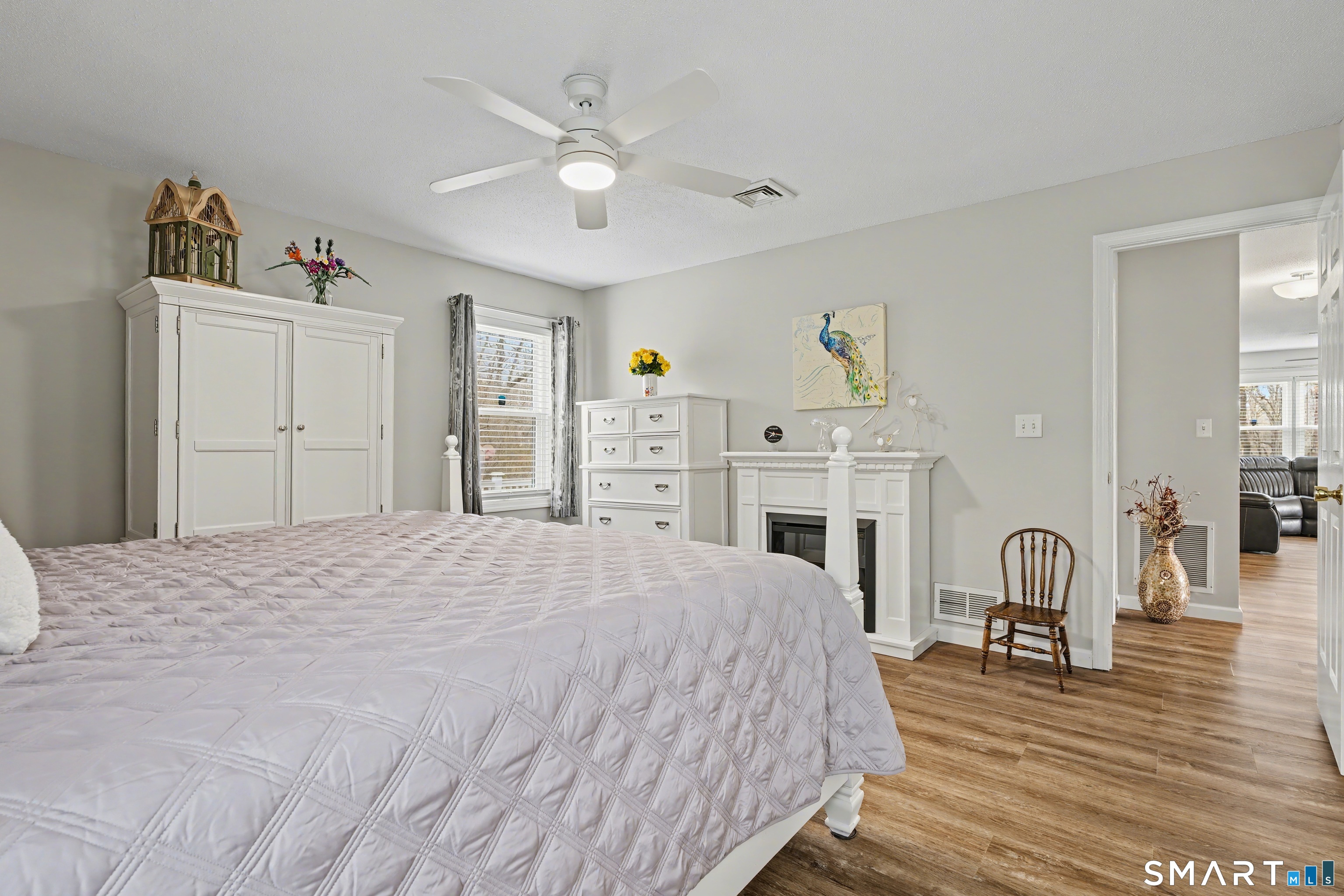 2415 Shepard Avenue Hamden CT 06518