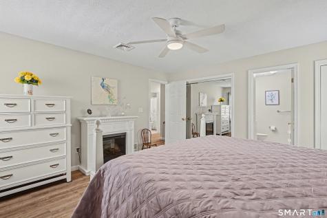 2415 Shepard Avenue Hamden CT 06518