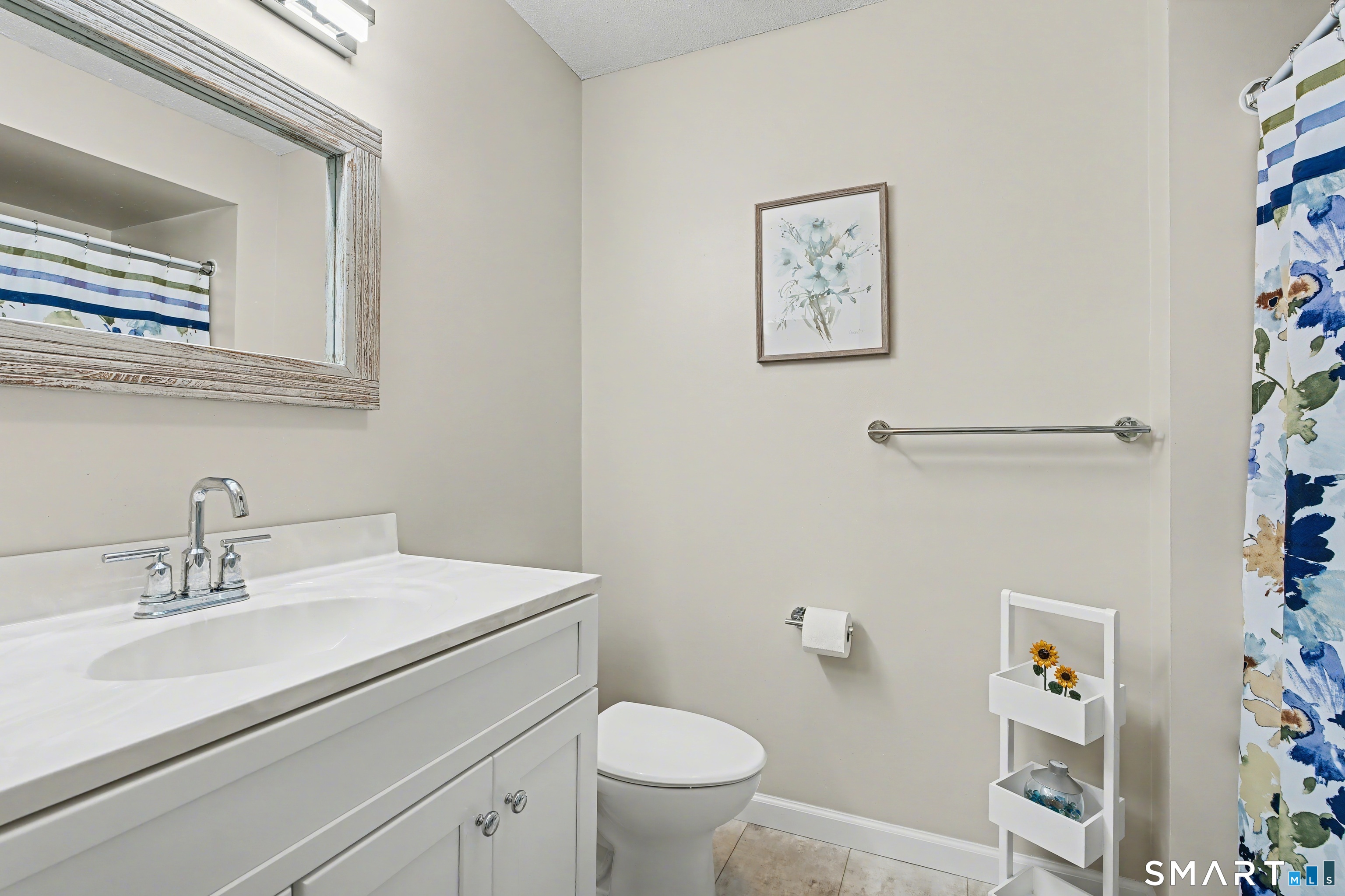 2415 Shepard Avenue Hamden CT 06518